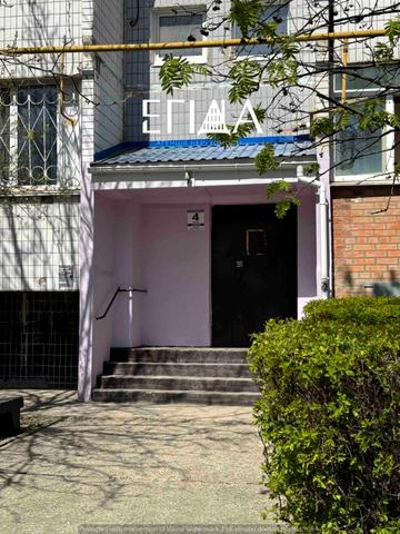 Державності вул., 28 к3