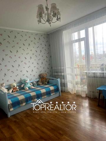 Кричевського вул., 30