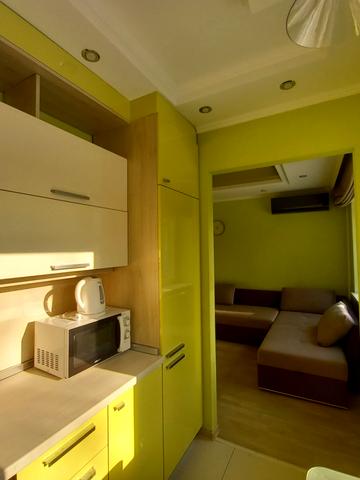 Петра Карманського вул. (), 6