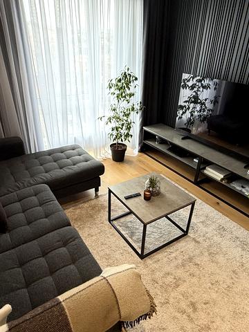 Василя Вишиваного тупик, 42-А