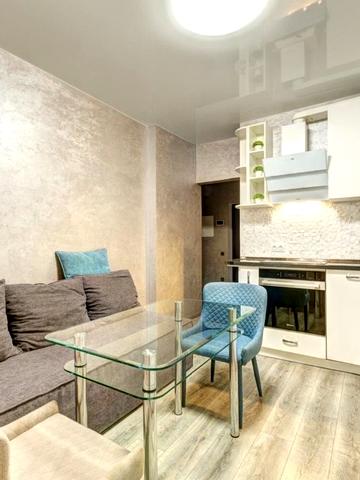 Воскресенська вул., 16-А