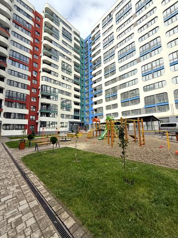 Трускавецька вул., (Будинок Ж)