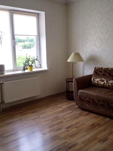 Шкільна вул., 79