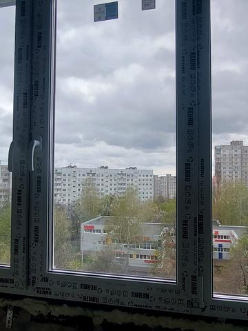 Амосова вул. (Корчагінців), 5