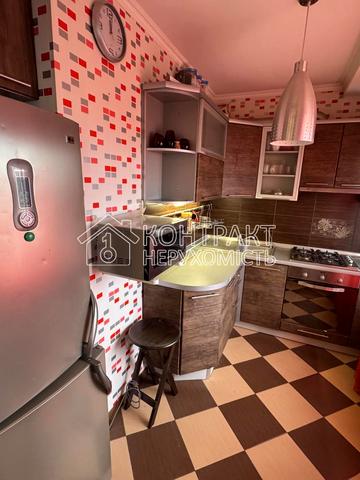 Поздовжня вул., 3б