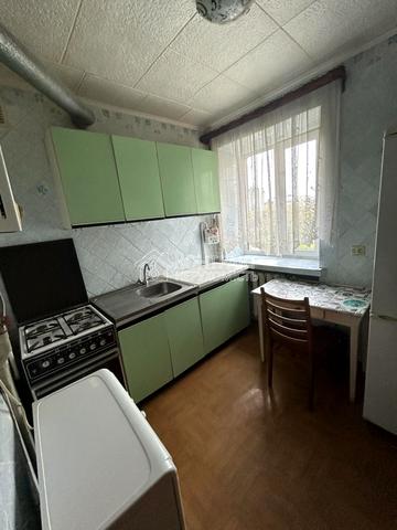 Науки просп. (Леніна), 21