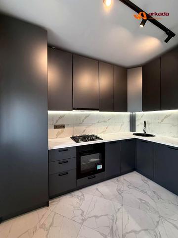 Хіміків вул., 35