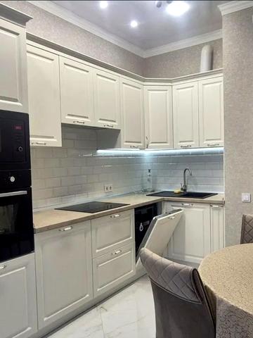 Італійський бульв., 1б