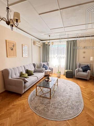 Миколи Міхновського бульв. (Дружби народів), 9