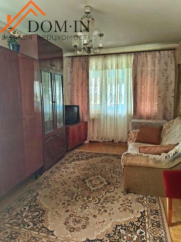 Охтирська вул., 24