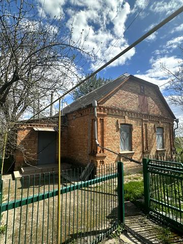 Вишнева, 20
