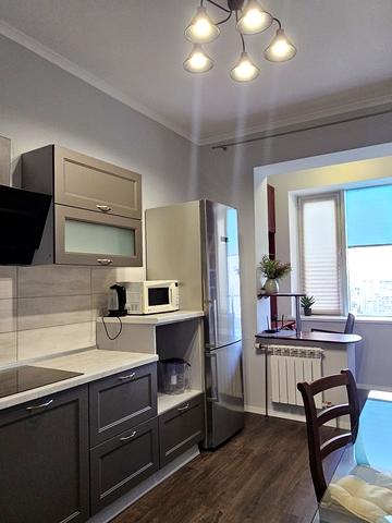 Срібнокільська вул., 3-Б