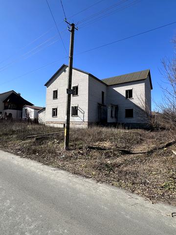 Радгоспна, 13