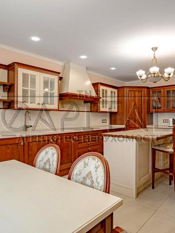 Єлизавети Чавдар вул., 2