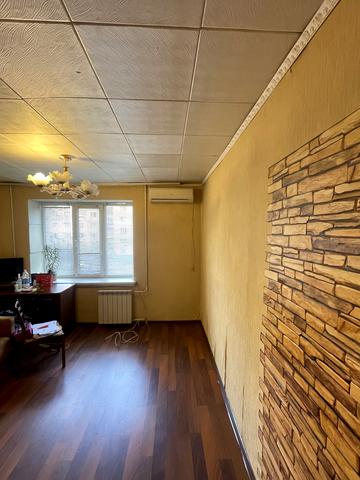 Ігоря Юхновського вул., 26