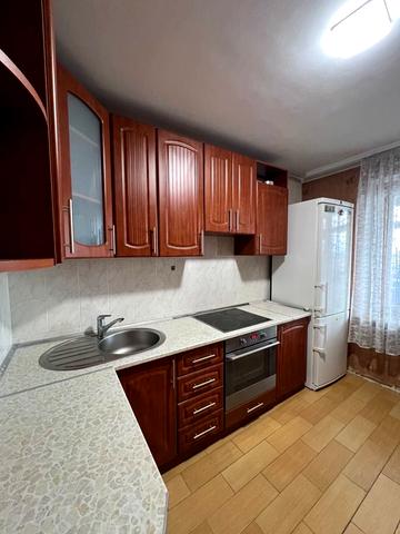 Академіка Корольова вул., 85/2