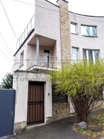 Дмитра Дорошенка вул. (Чигоріна), 9