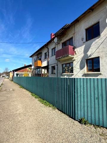 Грушевського вул., 6