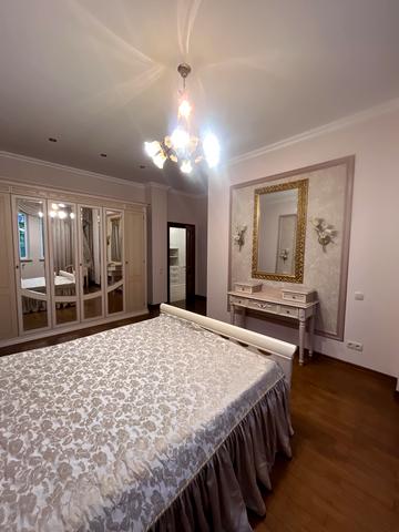 Академіка Андрія Сахарова вул., 58а