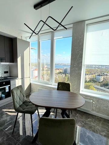 Винниченка вул. (Карпенка), 8-А