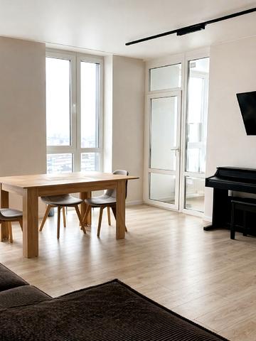 Всеволода Змієнка вул., 21