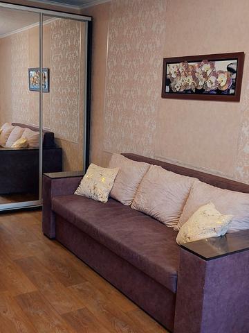 Нескорених вул., 36б