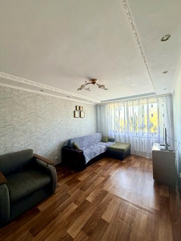 Соборна вул., 275