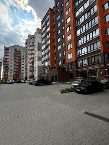 Петра Болбочана вул. (Городовікова), 3/1