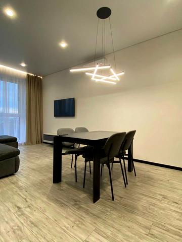 Гаванська вул., (Будинок 1)