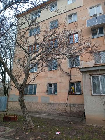 Героїв Прикордонників вул., 1