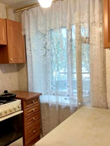 Краснова вул., 14