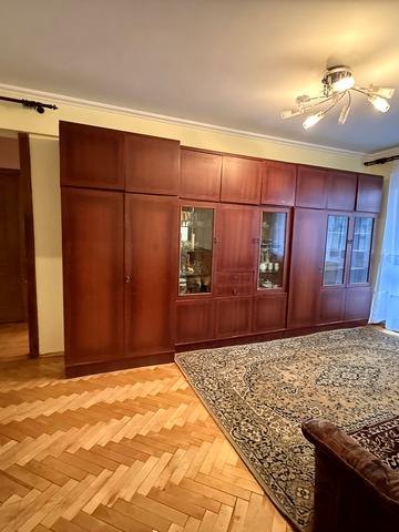Патріарха Любомира Гузара вул., 7