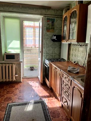 Офіцерська вул., 18