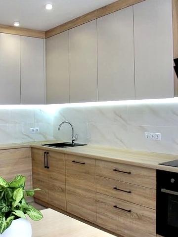 Драгоманова вул., 10