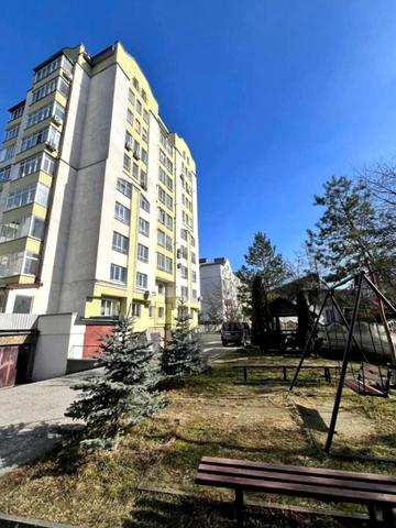 Федьковича вул., 17