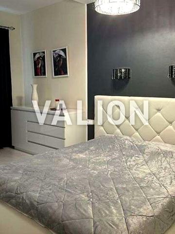 Миколи Лаврухіна вул., 12