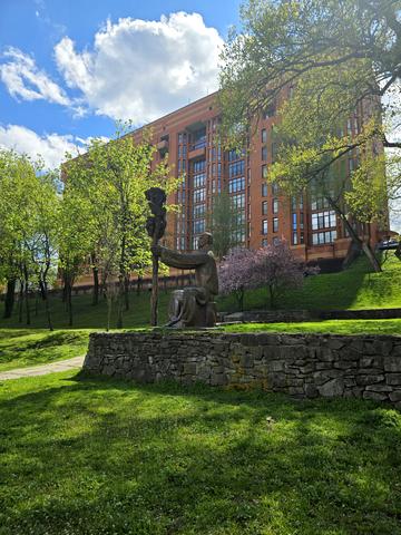 Старокозацька вул. (Комсомольська), 54