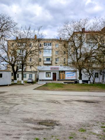 Героїв Маріуполя вул., 81