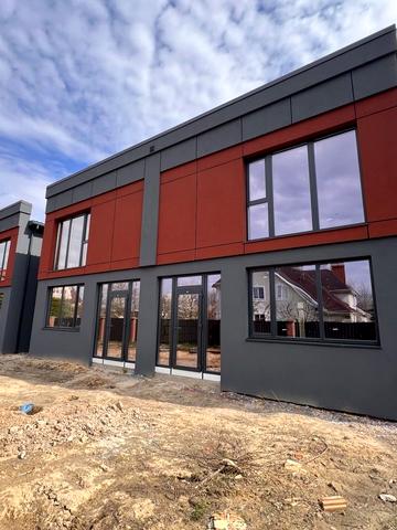 Фермерська вул., 57