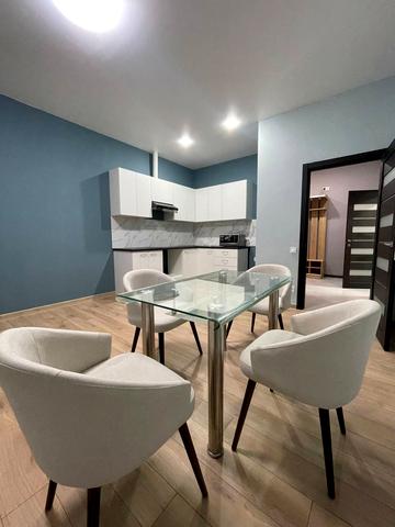 Кузнечний пров., 8