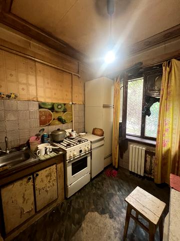 Степана Тільги вул. (Революційна), 30