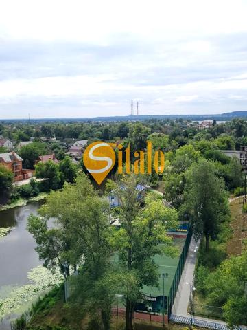 Центральна вул., (Будинок 3)