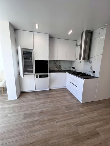 Гурія Бухала вул. (6-та Гвардійська), 13