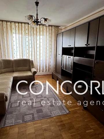 Оноре де Бальзака вул., 24