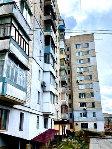 Бевза вул., 36