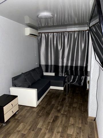 Терещенківська вул. (Червоного Козацтва), 23