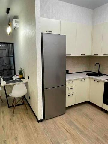 Сімферопольська вул., 2-Н