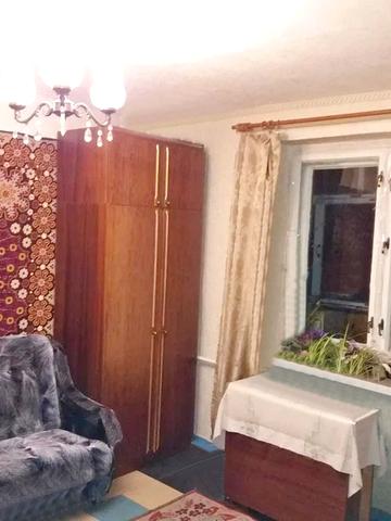 Євгена Мельнікова вул., 1