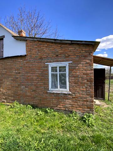 Кавказька, 20