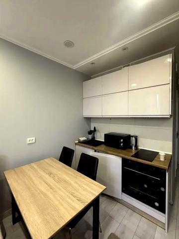 Соборності просп. (Воззєднання), 17 к2